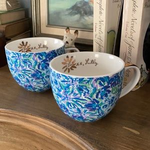 LILLY PULITZER mugs
